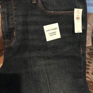 Old Navy Jeans Rockstar Super Skinny.